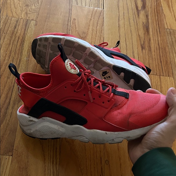 Nike Air Huarache size US 12M - Picture 3 of 5